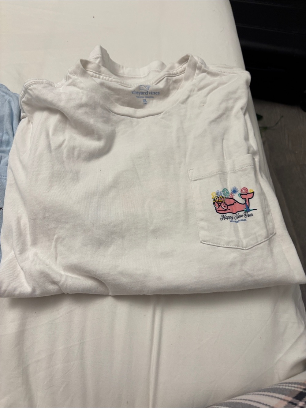 2. Vineyard Vines Kids White Pocket Tee with Colorful Whale 1 blue merry christ